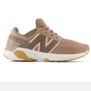 Womens New Balance Fresh Foam X 1440 in Flat Taupe/Mushroom/Dolce, Like New!